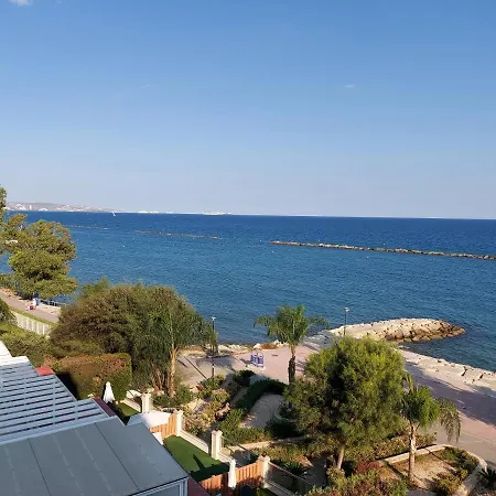 Galatex Beachfront 1st Line Sea View Suites - Location Peaceful Place Séjour chez l'habitant *