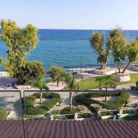 Galatex Beachfront 1st Line Sea View Suites - Location Peaceful Place Séjour chez l'habitant *