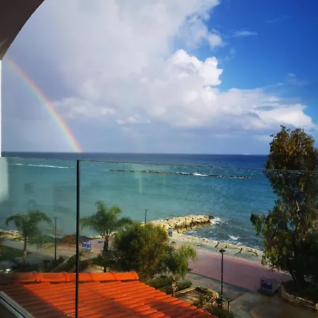 Galatex Beachfront 1st Line Sea View Suites - Location Peaceful Place
