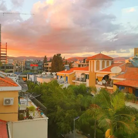 Galatex Beachfront 1st Line Sea View Suites - Location Peaceful Place Limassol