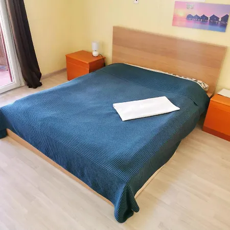 Galatex Beachfront 1st Line Sea View Suites - Location Peaceful Place Séjour chez l'habitant Limassol