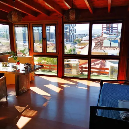 Galatex Beachfront 1st Line Sea View Suites - Location Peaceful Place Limassol