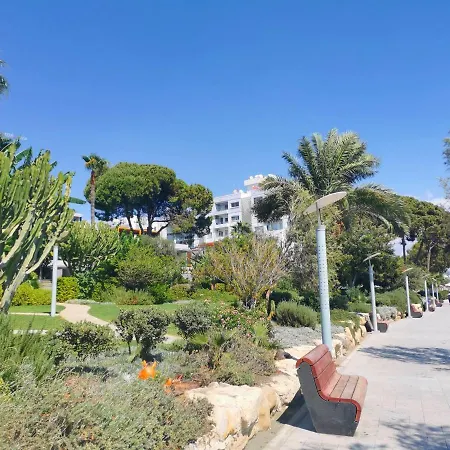 Galatex Beachfront 1st Line Sea View Suites - Location Peaceful Place Séjour chez l'habitant
