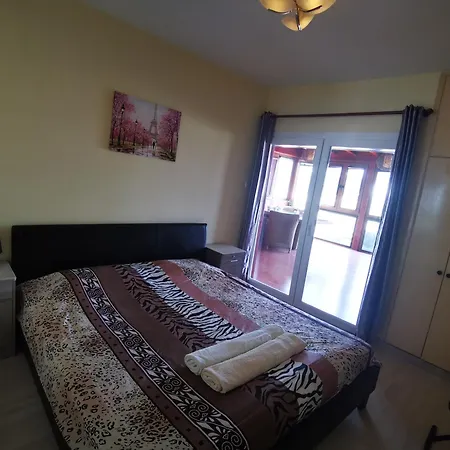 Galatex Beachfront 1st Line Sea View Suites - Location Peaceful Place Limassol