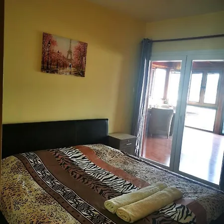 Galatex Beachfront 1st Line Sea View Suites - Location Peaceful Place Séjour chez l'habitant